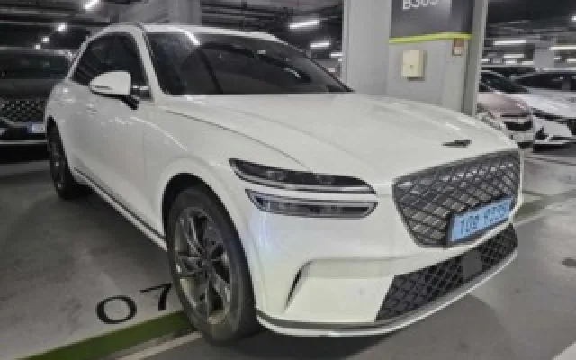 인천외제차중고매매 일렉트리파이드 GV70 e-AWD 매물 사진 7 - 2022/08 149,451km